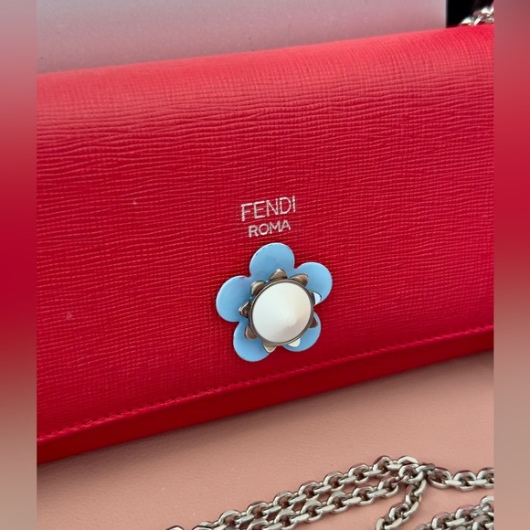 Fendi Chain Wallet WOC - Red - Picture 2 of 14